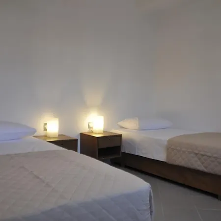 Apartment Marino's Himarë